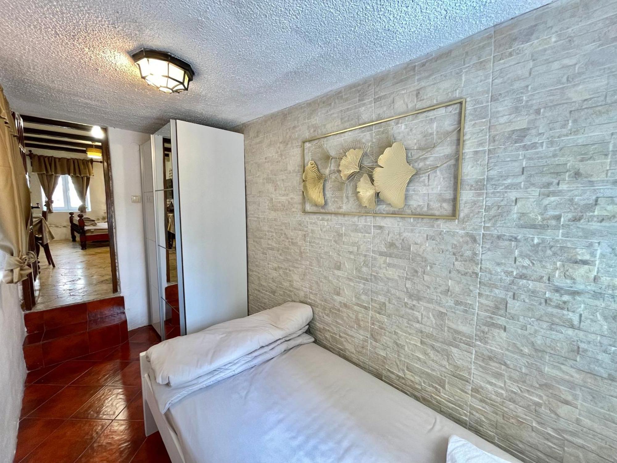 Old Town House With Private Garden Apartment Budva Exterior photo